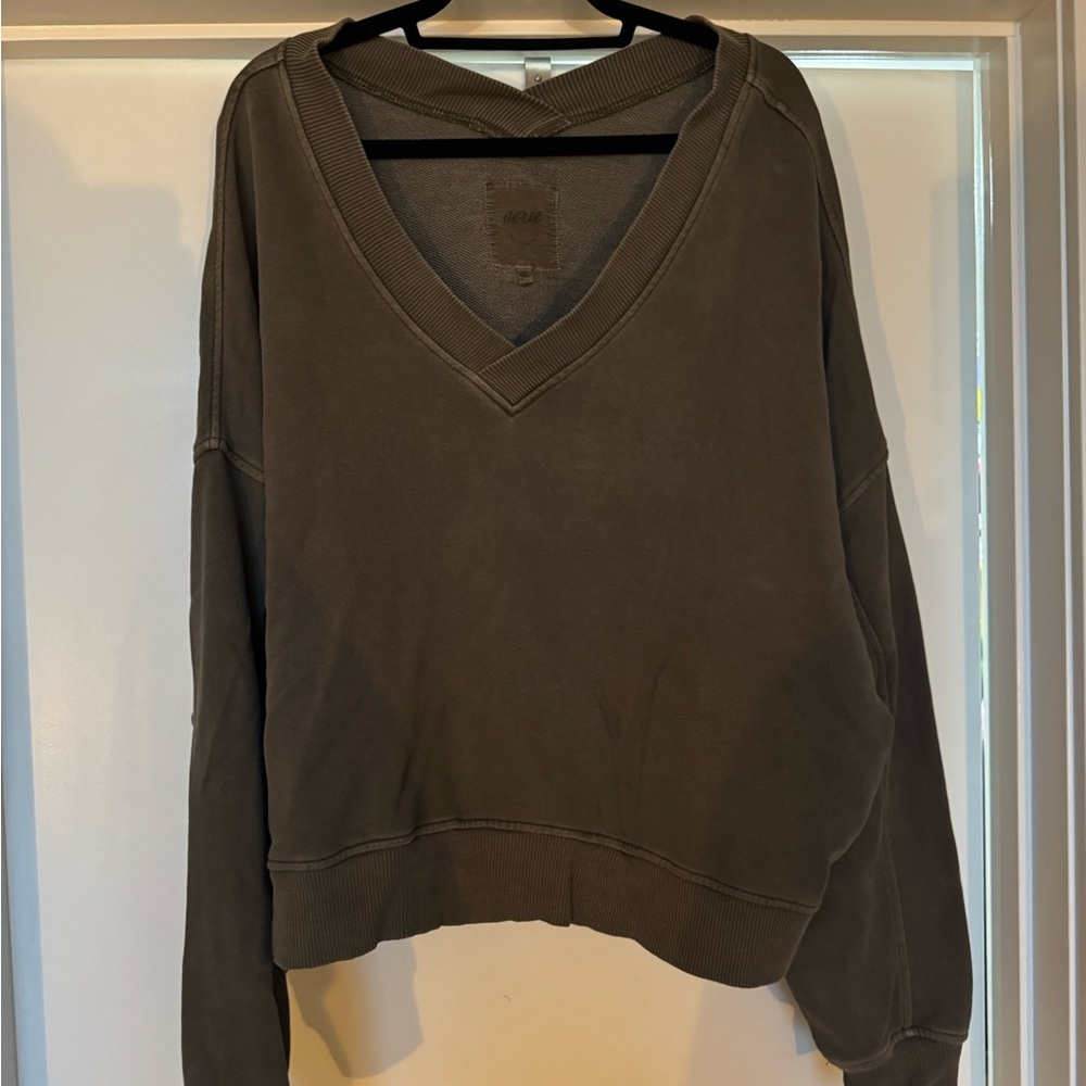 Aerie v-neck sweatshirt